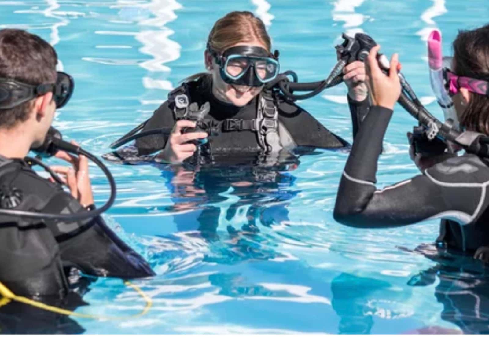 Pinnacles Dive Center