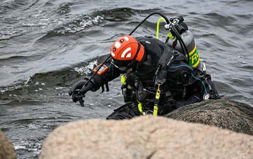 Deep Abyss Scuba
