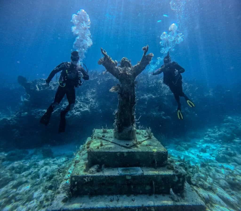 Silent World Dive Center — photo 4