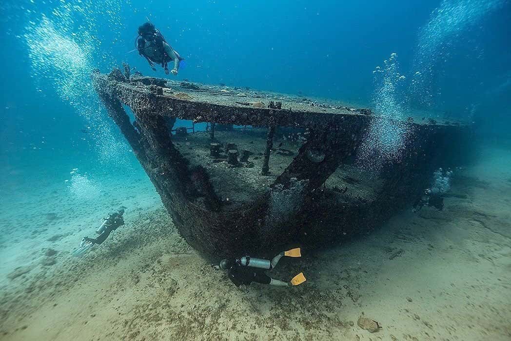 A' HA' Scuba Diving