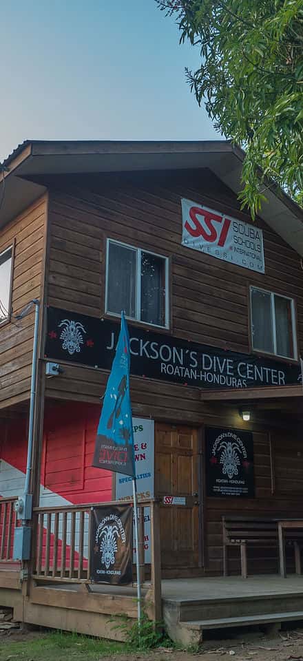 Jackson's Dive Center