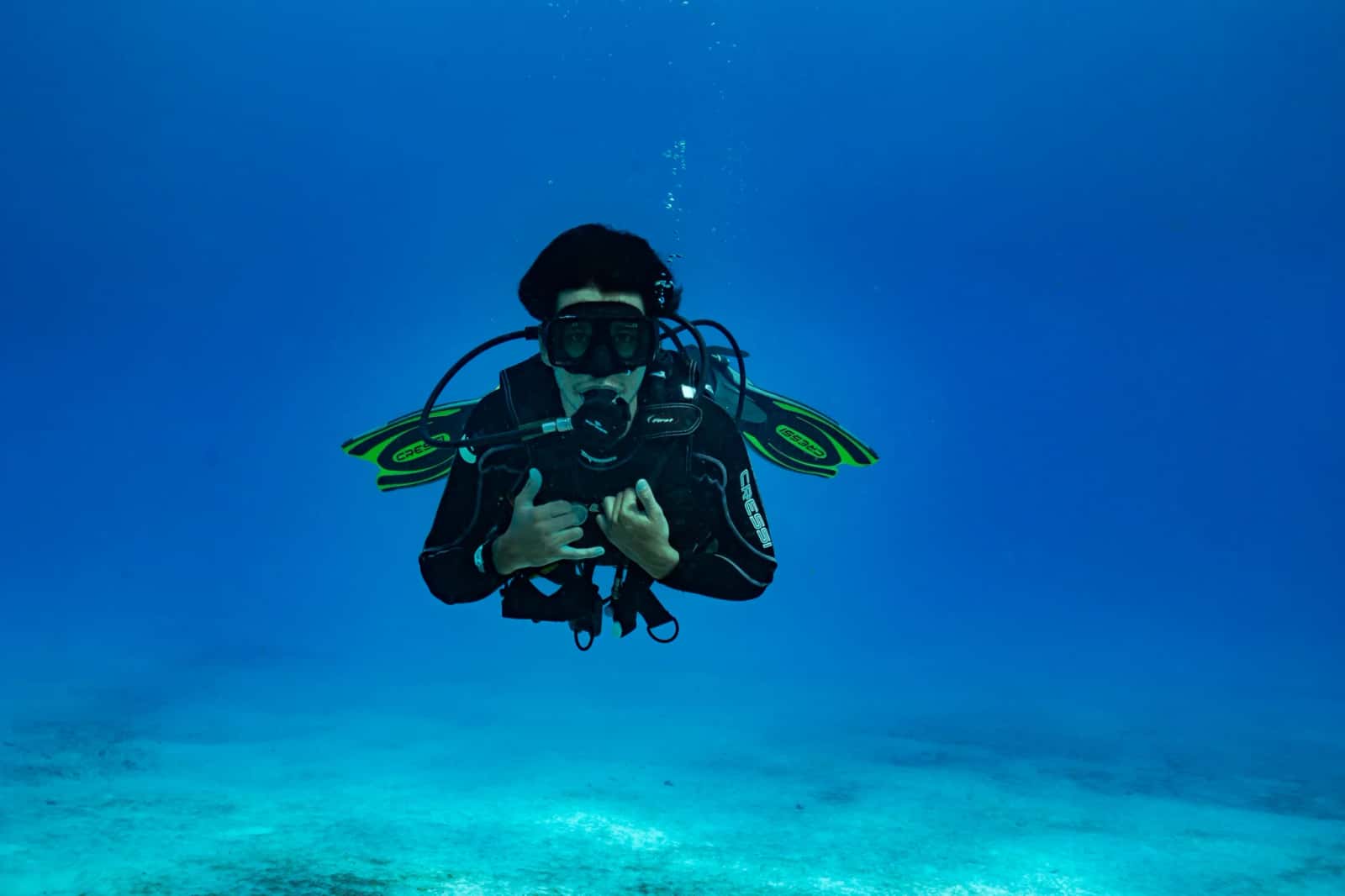 The Dive Machine
